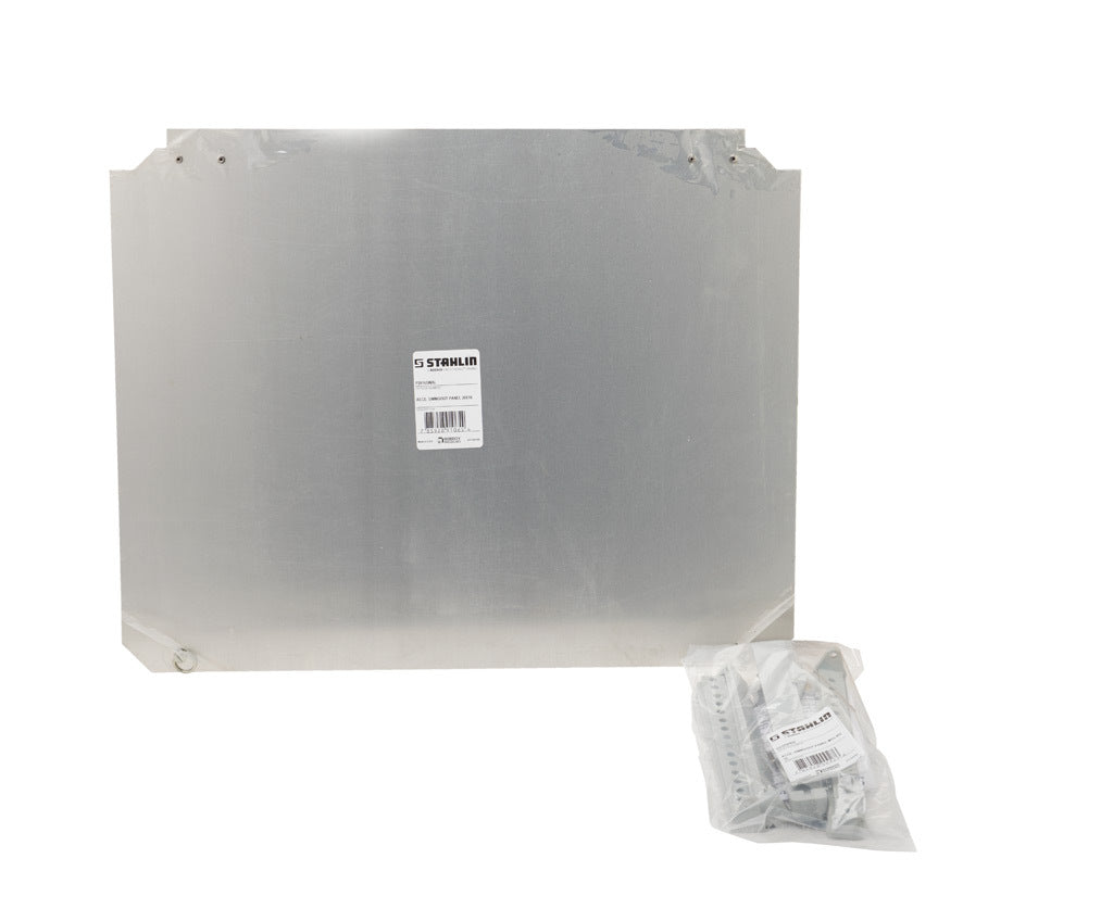 AttaBox swing panel kit, deadfront, 3003-H14 aluminum. For use with FR201610xxx and FRW201610HxL Freedom series enclosures.-FR201610SPK