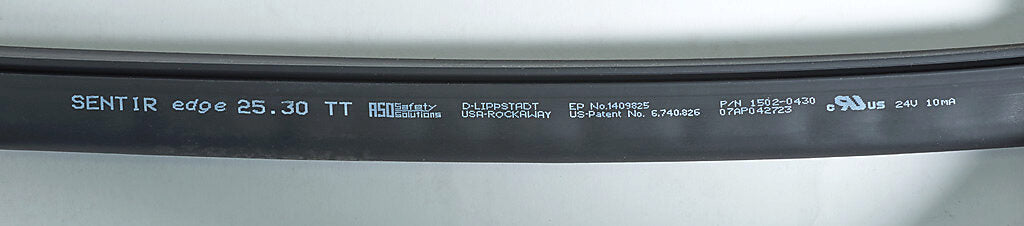 ASO Safety Solutions safety contact edge, 25 x 30mm, 82ft length. Purchase required end caps separately.-1502-2600