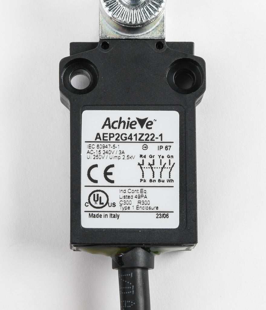 AchieVe compact limit switch, side rotary lever with 14mm nylon roller, (2) N.O./(2) N.C. contact(s), snap action, 25mm hole spacing, plastic, pigtail, 3.2ft/1m cable length, bottom exit.-AEP2G41Z22-1