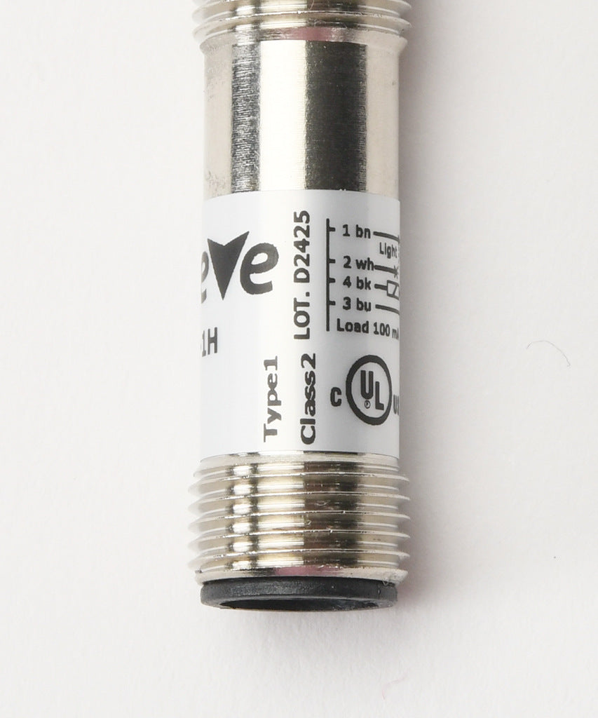 AchieVe photoelectric sensor, tubular, threaded, diffuse, infrared, 100mm sensing distance, selectable light-on/dark-on, NPN, 1 kHz switching frequency, teach-in button, metal housing, 4-pin M12 quick-disconnect.-FDM3-0N-1H