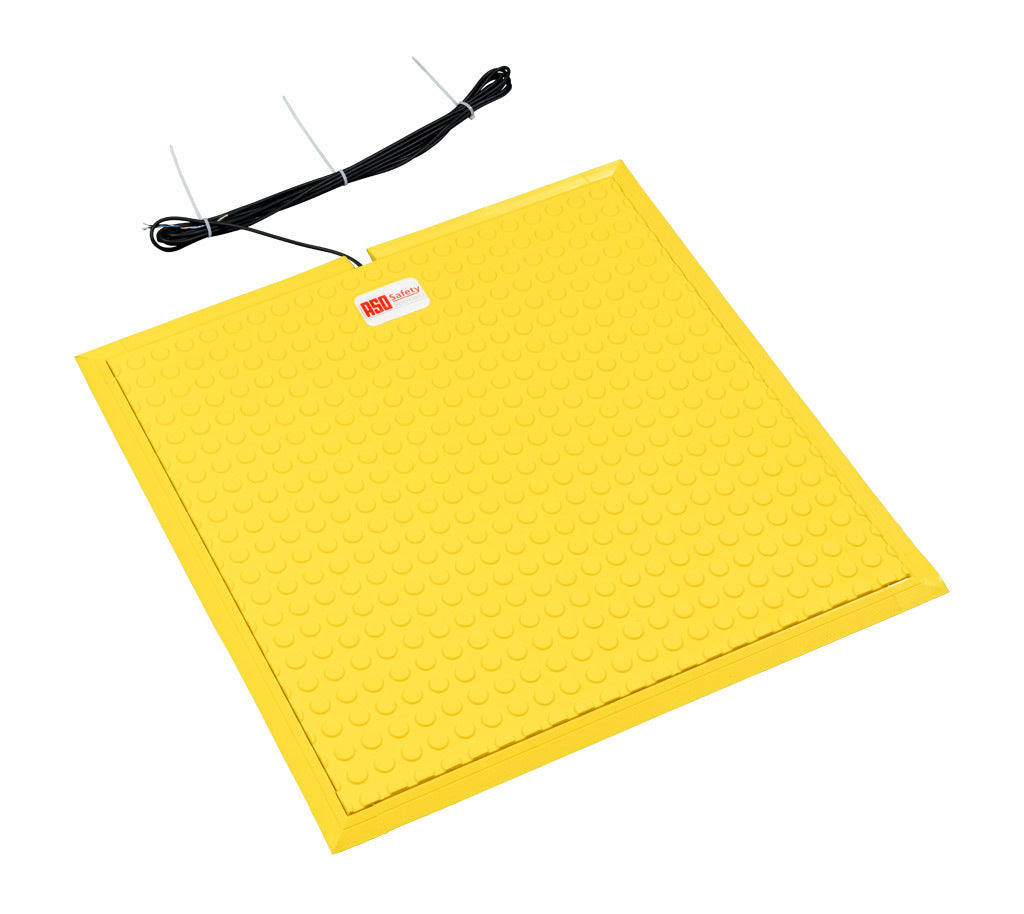 ASO Safety Solutions safety contact mat, 24 x 24in, integrated taper edge, 24 VAC/VDC operating voltage, polyurethane contact surface, yellow, IP65, 19.6ft/6m cable length, pigtail.-1602-6380