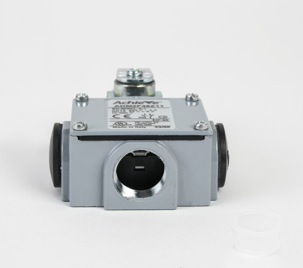 AchieVe IEC limit switch, side rotary lever inward with 18mm metal roller, 90-degree adjustable head, (1) N.O./(1) N.C. contact(s), snap action, 20-22mm or 40-42mm hole spacing, zinc alloy, (3) 1/2in NPT entries.-ADM2F46Z11