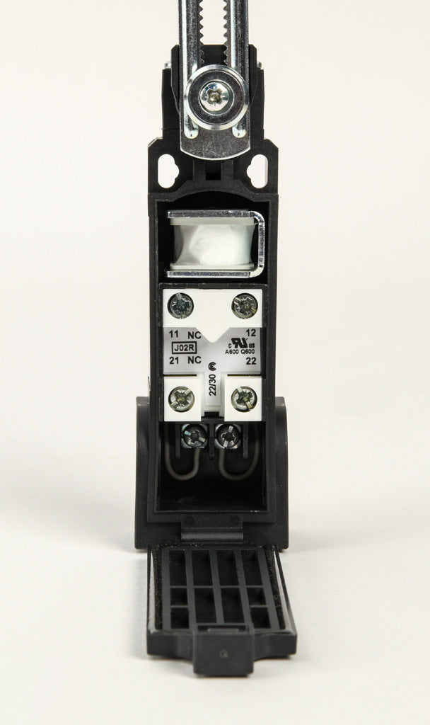 AchieVe IEC limit switch, side rotary 2mm step adjustable lever with 50mm nylon roller, 90-degree adjustable head, (2) N.C. contact(s), snap action, solenoid reset, 20-22mm hole spacing, plastic, (2) PG11 and (1) 1/2in NPT cable entries.-AHP2T5200J02-024