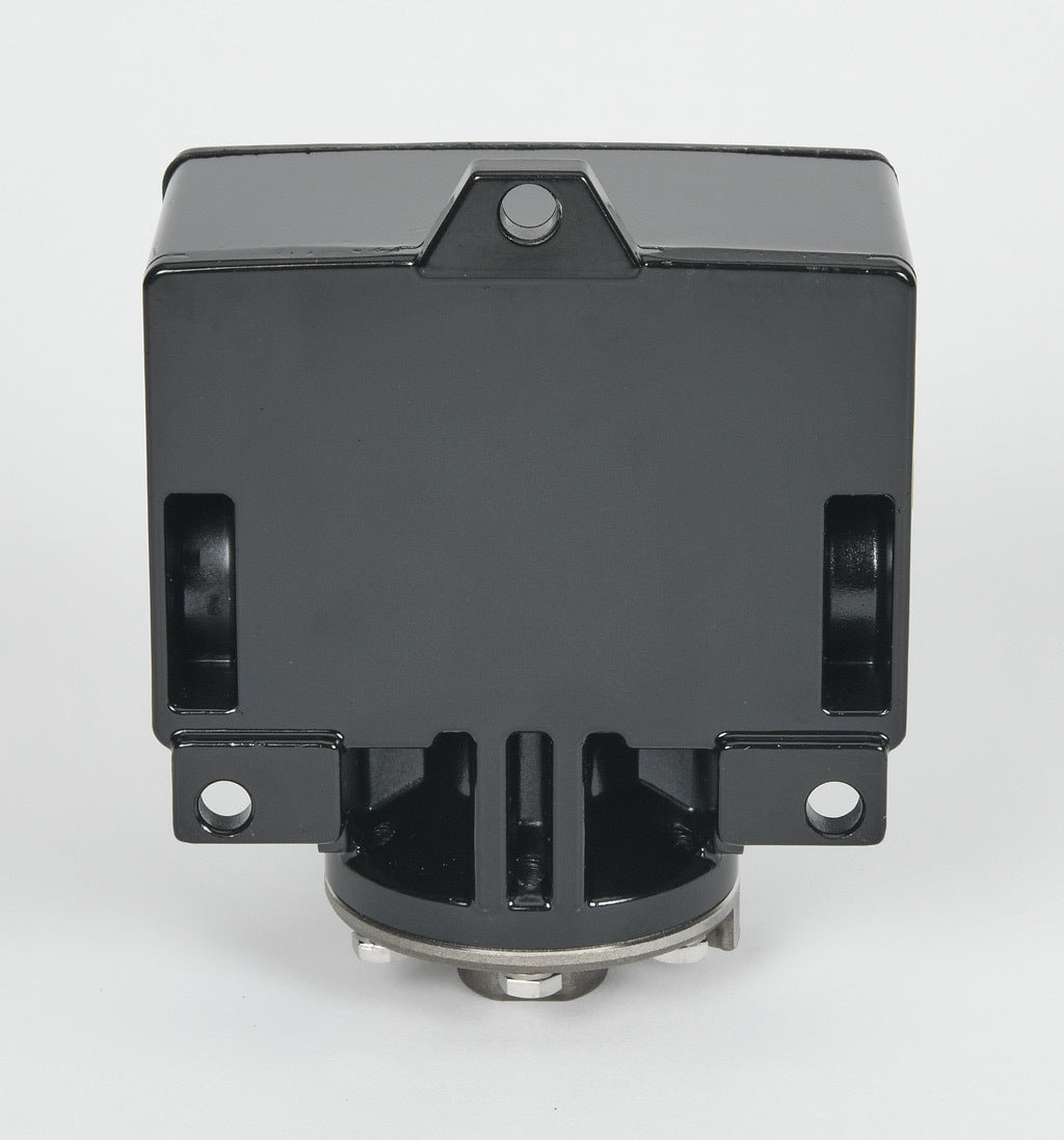 Ashcroft mechanical pressure switch, 2.25 to 15 psig set point, 0.1 to 0.35 psig deadband range, Buna-N sensing element, Buna-N seal(s), SPDT 15A, 1/4in female NPT process connection, 3/4in female NPT conduit opening.-B420B15