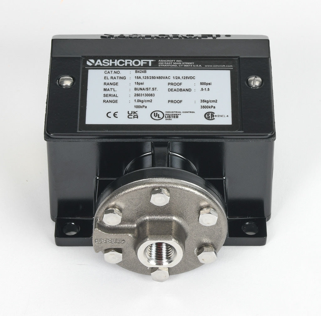 Ashcroft mechanical pressure switch, 2.25 to 15 psig set point, 0.5 to 1.5 psig deadband range, Buna-N sensing element, Buna-N seal(s), SPDT 15A, 1/4in female NPT process connection, 3/4in female NPT conduit opening.-B424B15
