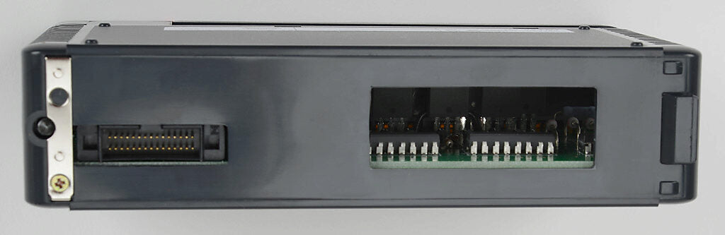 8-point 12-24 VDC current sinking output module, 2 commons (internally connected), 2A/point, 5A/common, removable terminal.-D4-08TD1