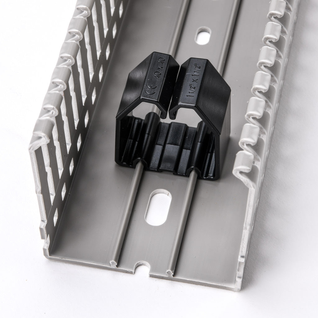 AchieVe wire retainers, package of 10. For use with AchieVe wire duct 1.5x1.5in or larger. Retains wires in duct.-WD-RET-1515